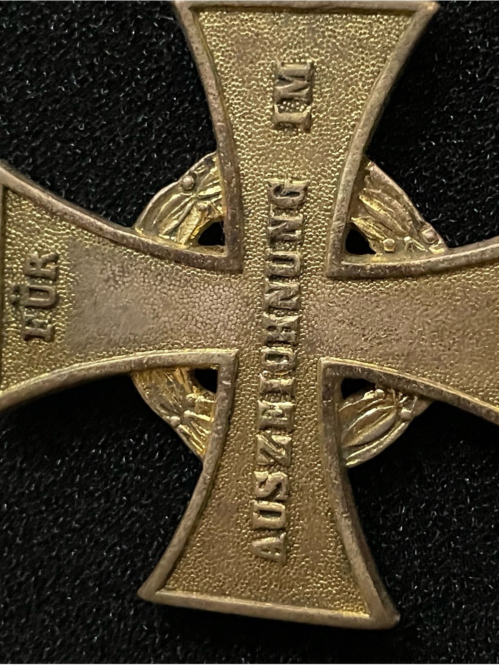 WW1 German Authentic pin and pendant - Picture 4 of 5